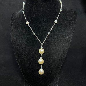 Vintage Lia Sophia Silver Tone Faux Pearl Necklace (2574)